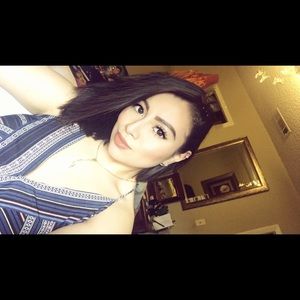 Meet your Posher, Julissa